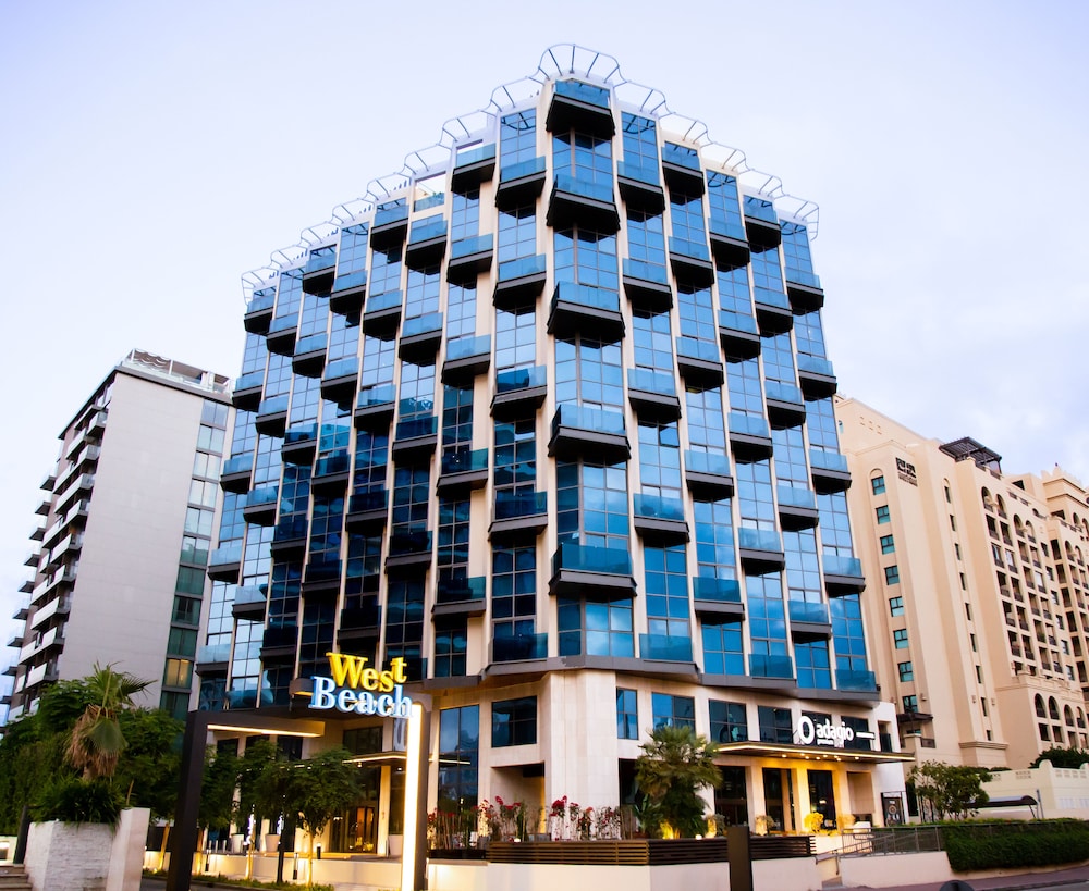 Adagio Premium The Palm