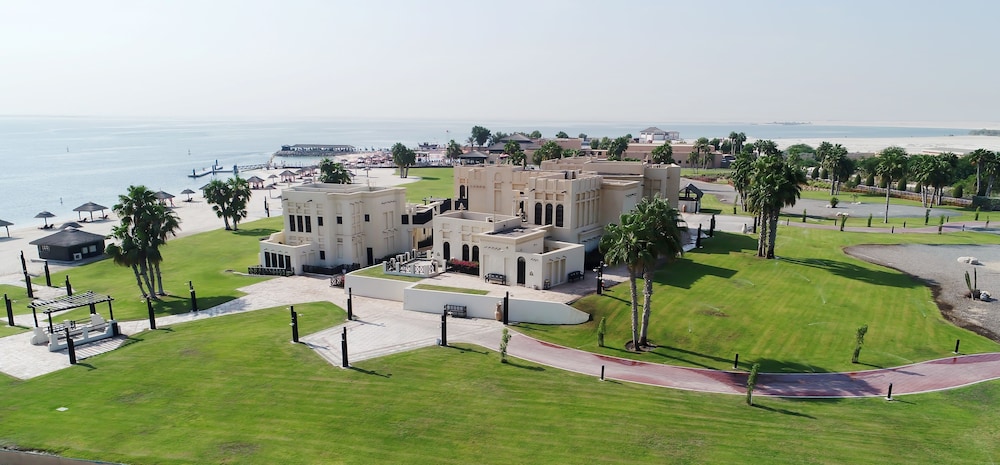 Al Maya Island & Resort