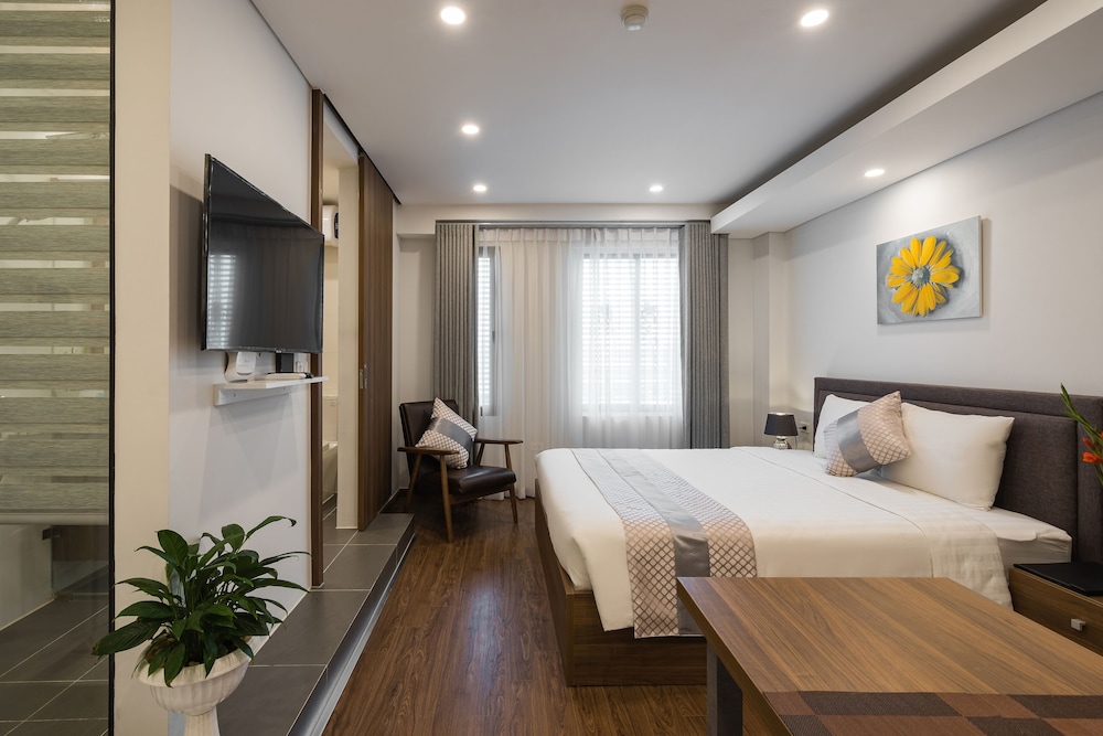 Narcissus Apartment