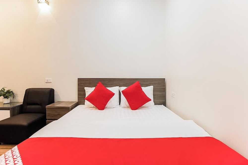 Giao Thong Hotel