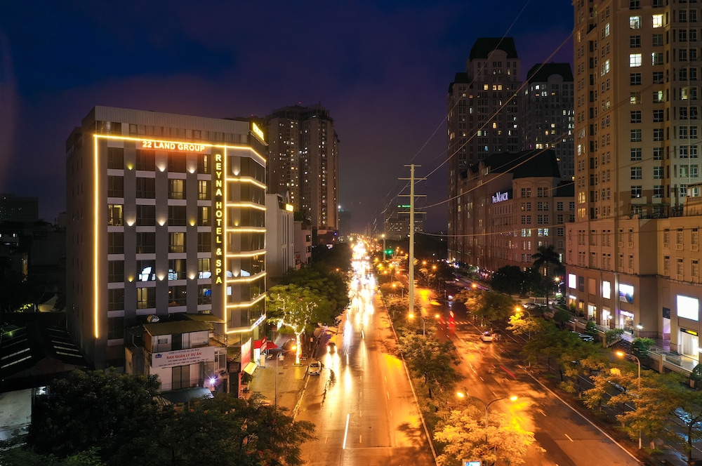 Reyna Hotel Hanoi