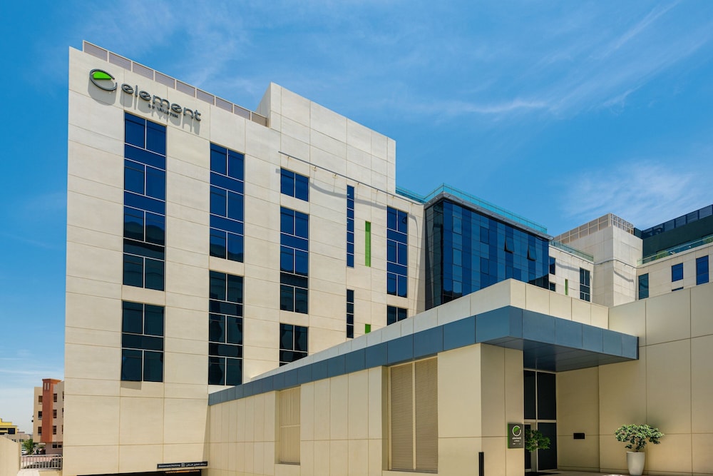 Element Al Mina, Dubai