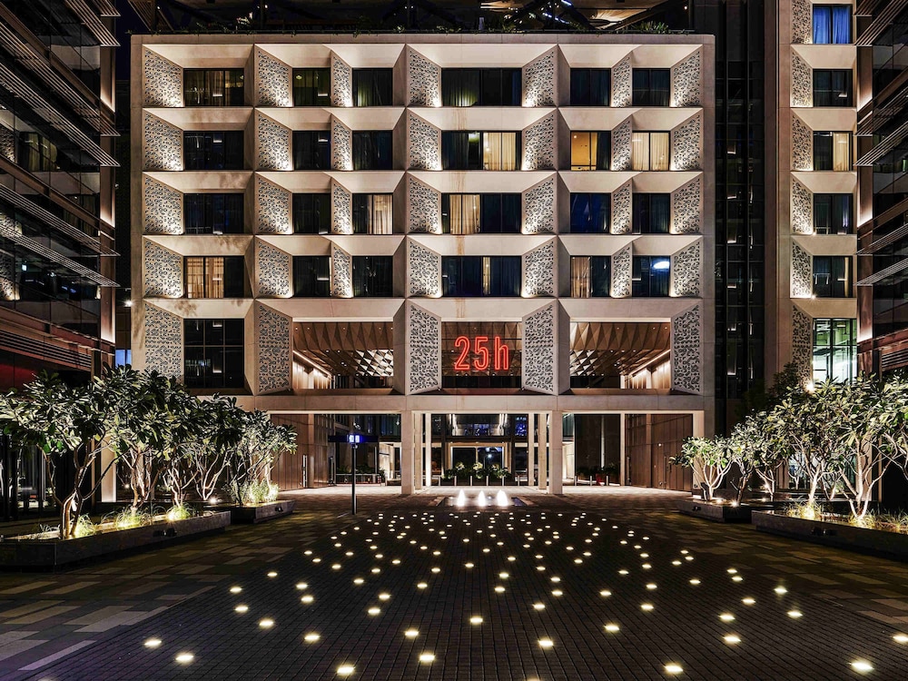 25hours Hotel One Central