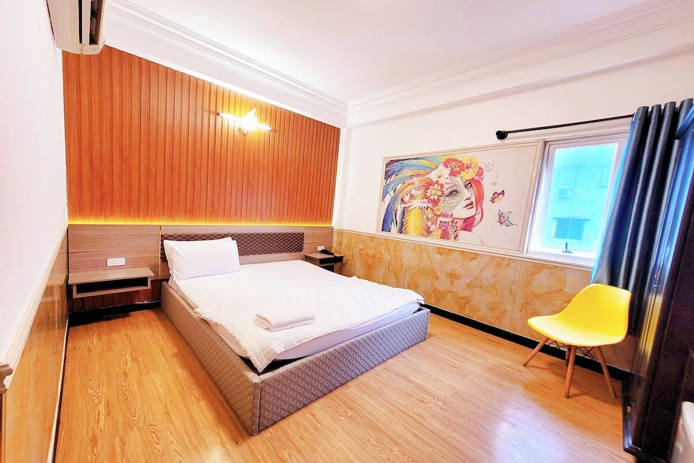 Hoang Nam Hotel