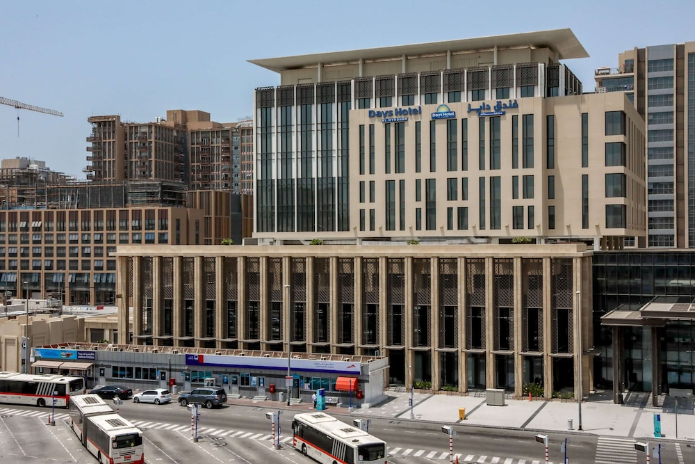 Mercure Dubai Gold District