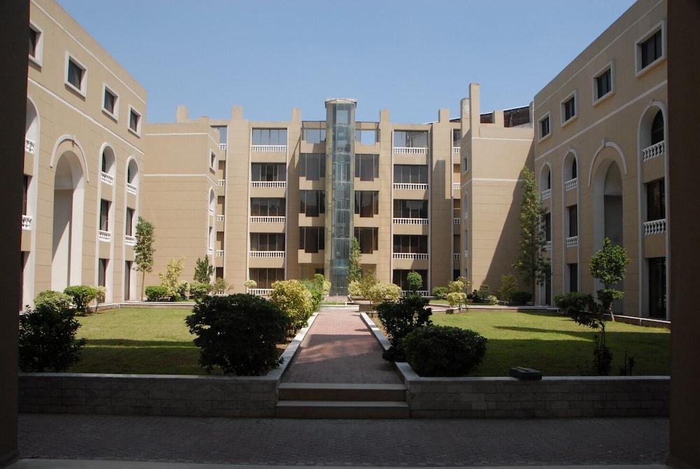 Avari Xpress, Islamabad