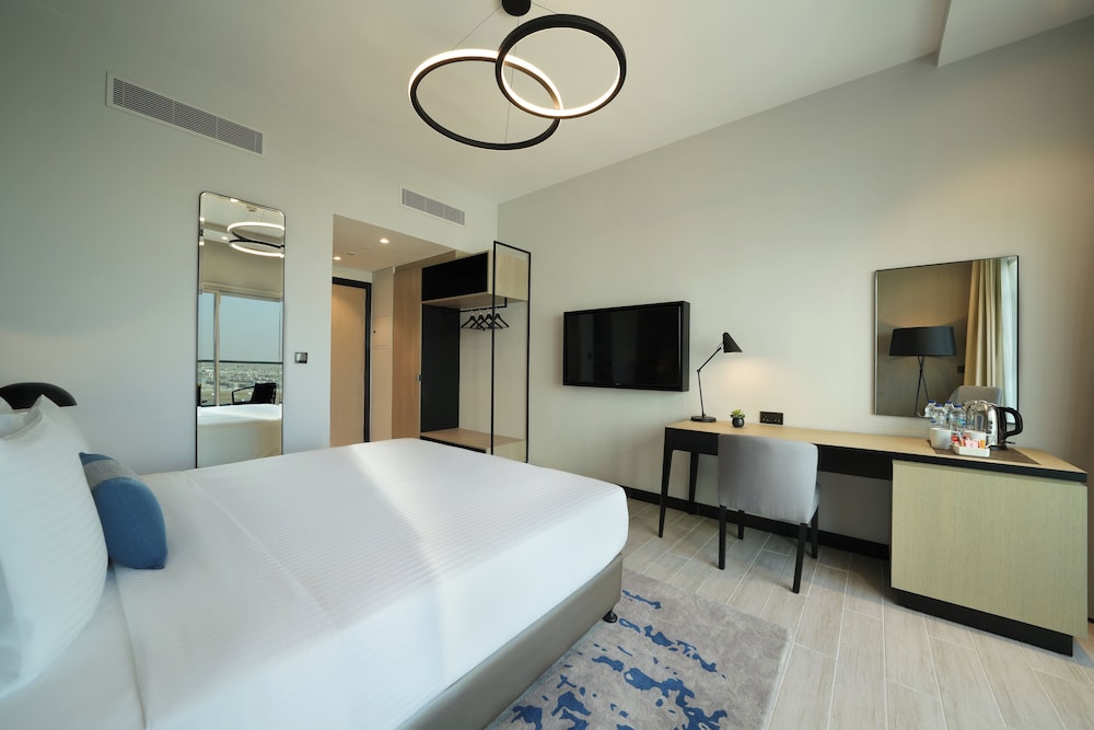 DAMAC Hills 2 Hotel, an Edge by Rotana Hotel