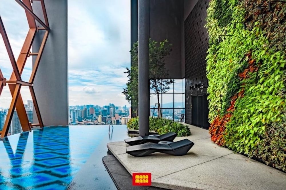 Mana-Mana Suites at Scarletz KLCC