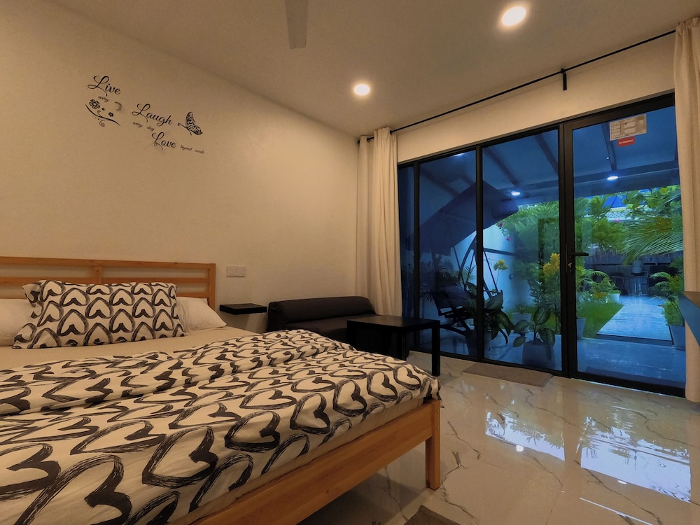 Oceana Inn Maldives