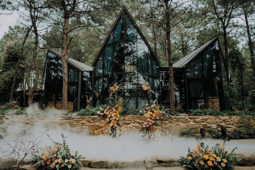 Amaya Retreat