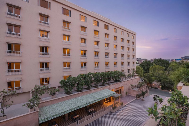 V Sarovar Portico MI Road Jaipur