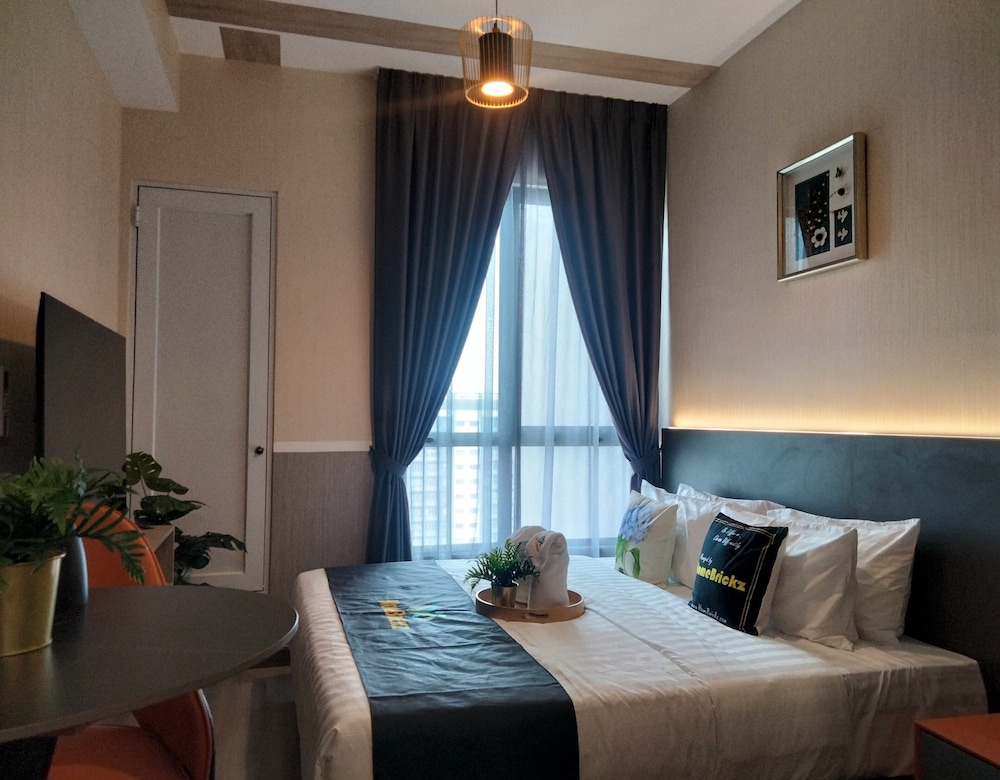 cubic botanical suites bangsar south by homebrickz