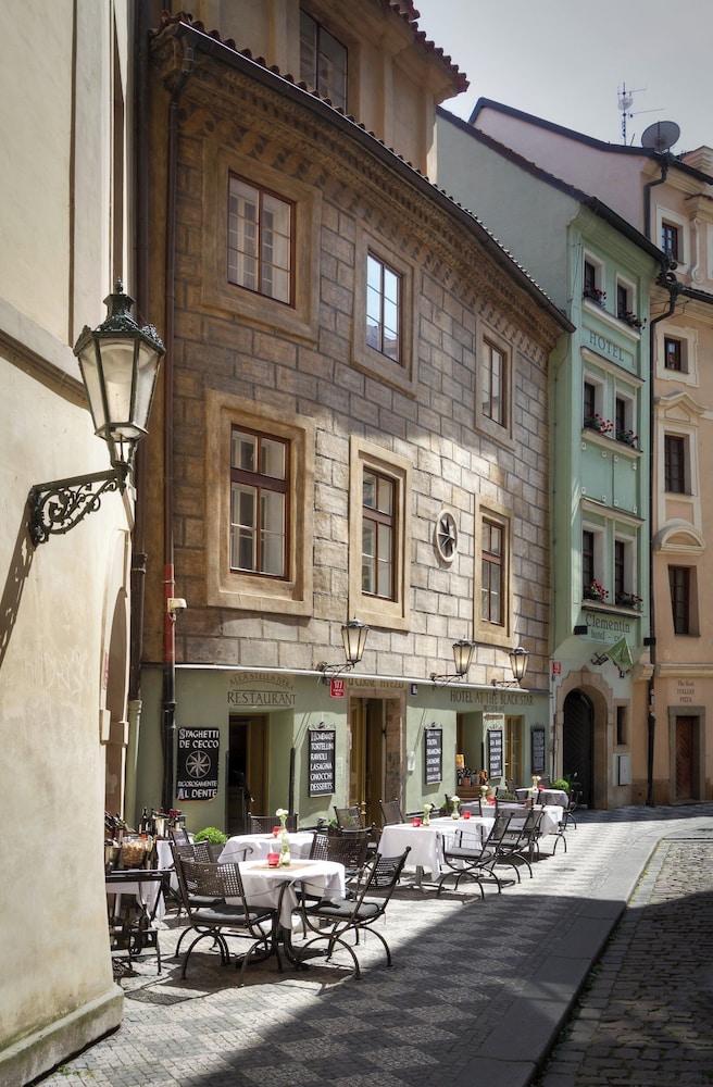 Charming Prague Apartments