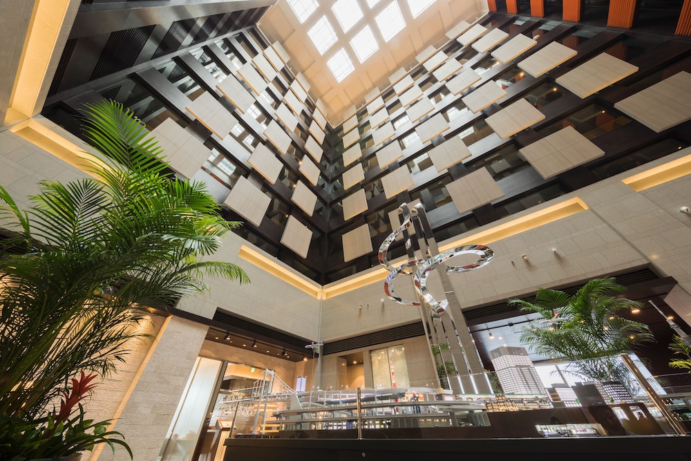 Metropolitan Tokyo Marunouchi