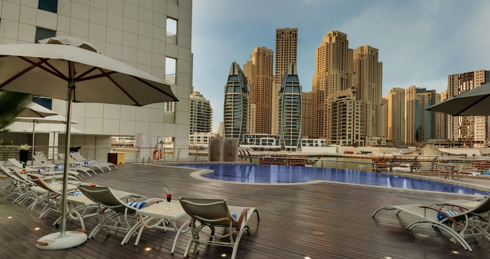 Signature Hotel Apartments & Spa Marina
