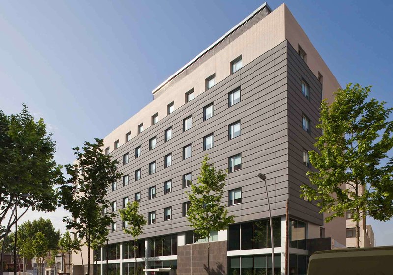 ibis Barcelona Pza Glories 22