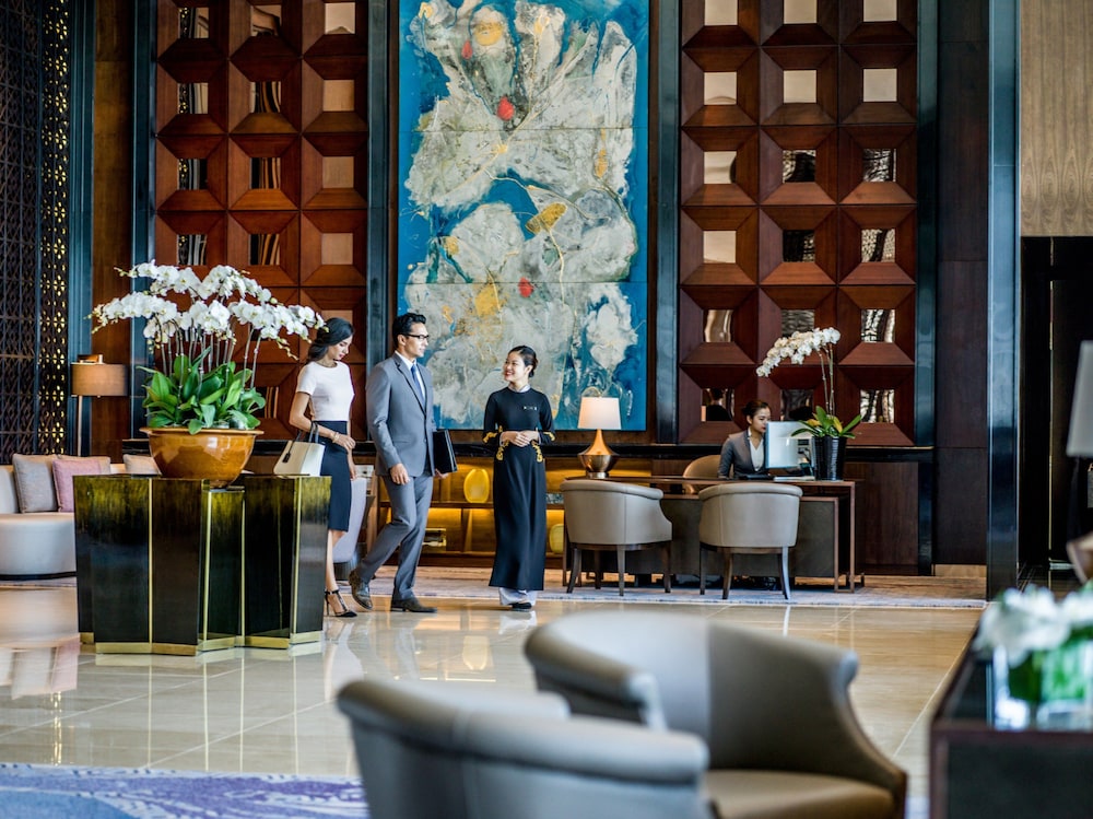 Intercontinental Hanoi Landmark 72
