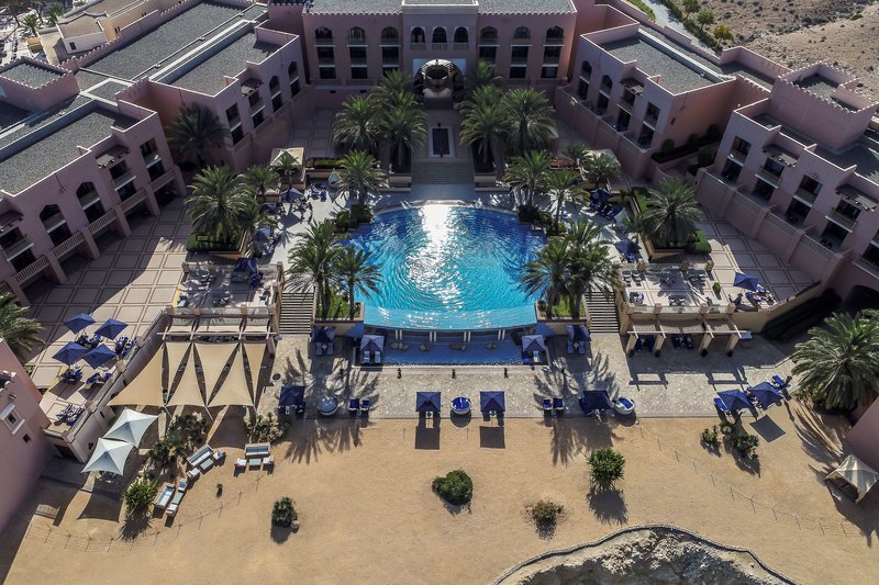 Shangri-La Al Husn Resort & Spa