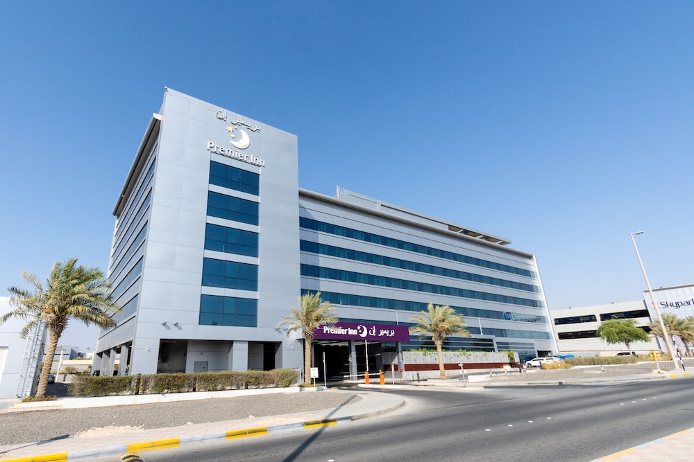 Premier Inn Abu Dhabi International Airport Hotel