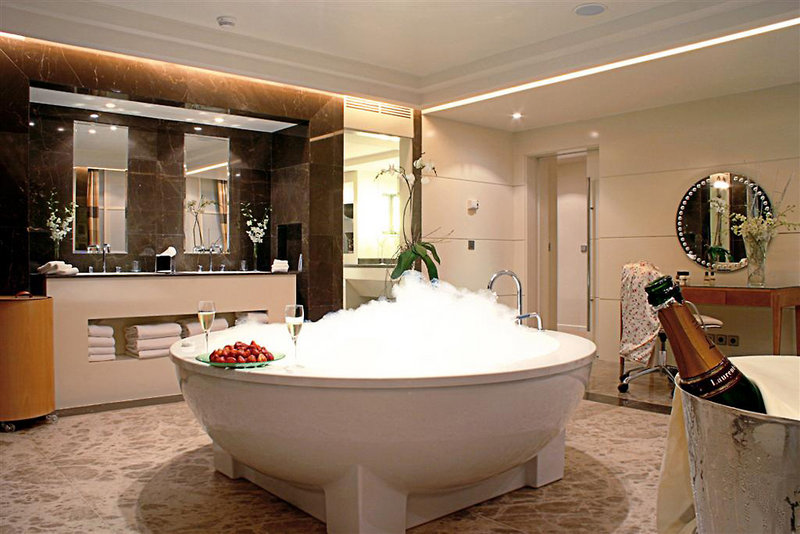 Mövenpick Hotel Beirut