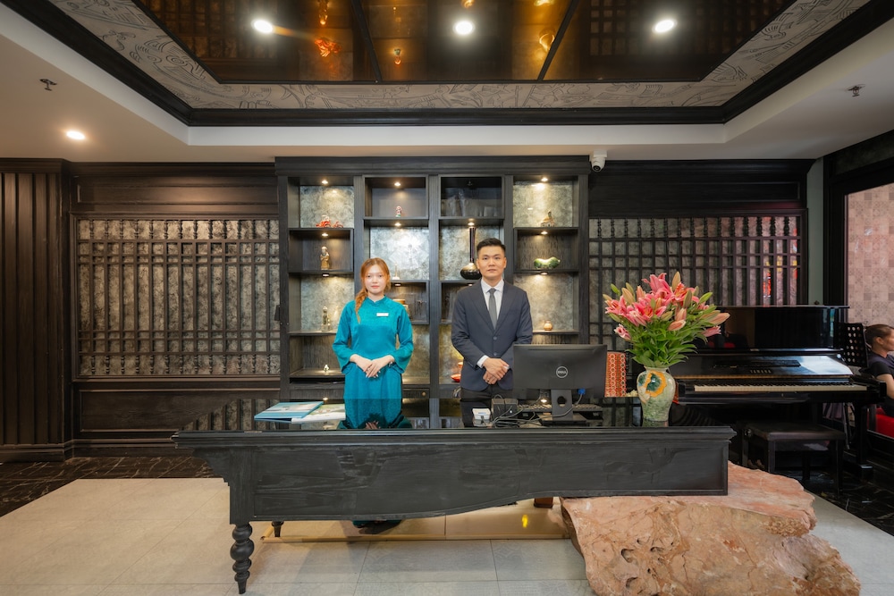 Hanoi Indochine Premium Hotel