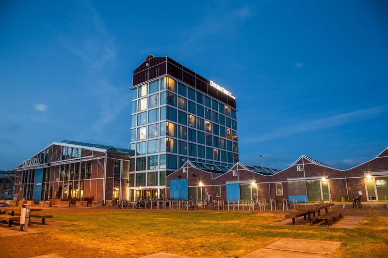 DoubleTree by Hilton Hotel Amsterdam - NDSM Wharf