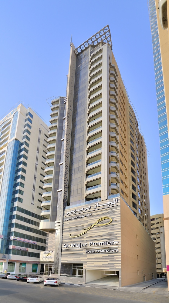 Al Majaz Premiere Deluxe Hotel Apartments
