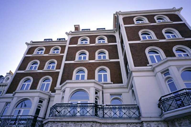 60 Hyde Park Gate Hotel in London