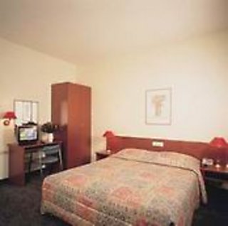 The Highlander Hotel