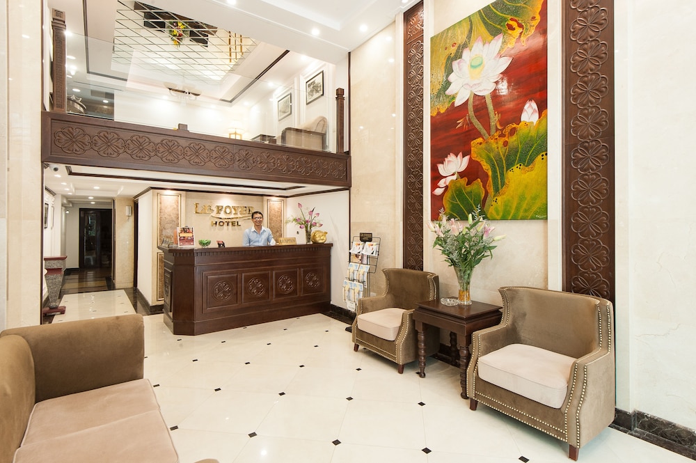 Le Foyer Hotel