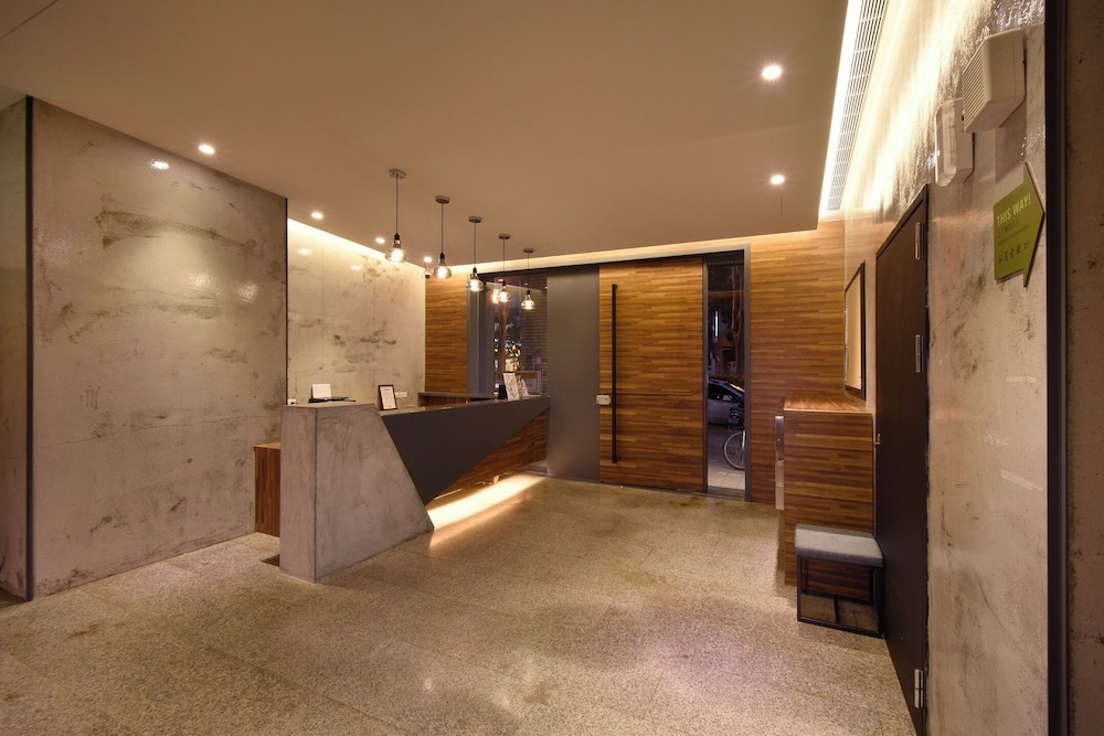 Goodmore HotelShida
