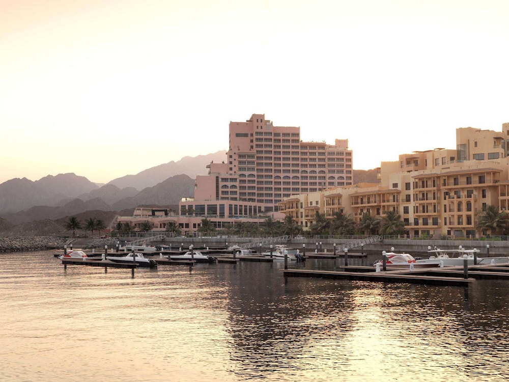 Fairmont Fujairah Beach Resort in Fujairah