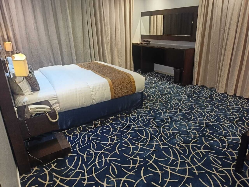 Al Fahad Hotel Suites- Al Tahliya
