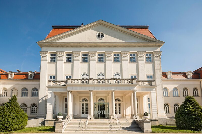 Austria Trend Hotel Schloss Wilhelminenberg