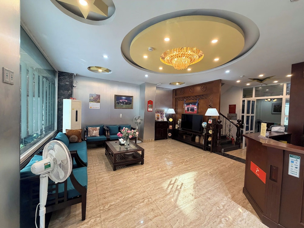 New Amely Hotel  Resident by OYO Rooms