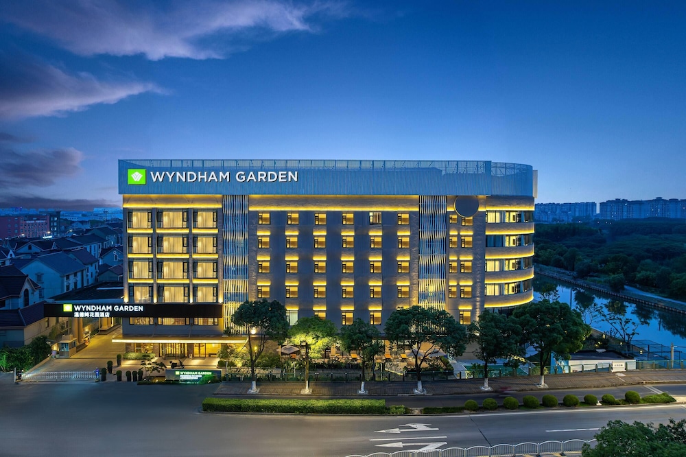 Vienna International Hotel Shanghai Pudong Huinan