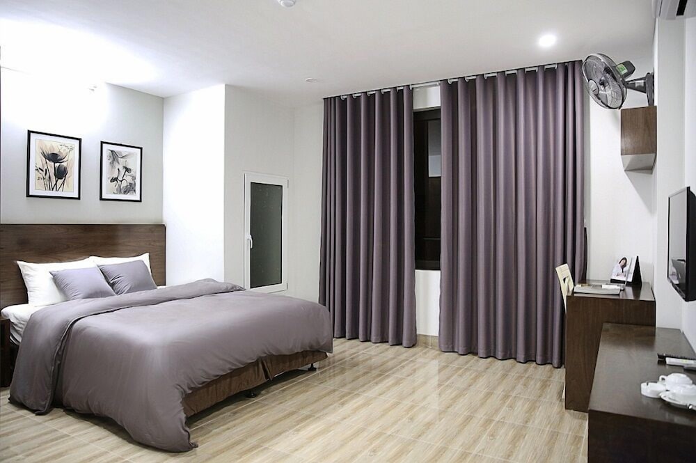 V House 6