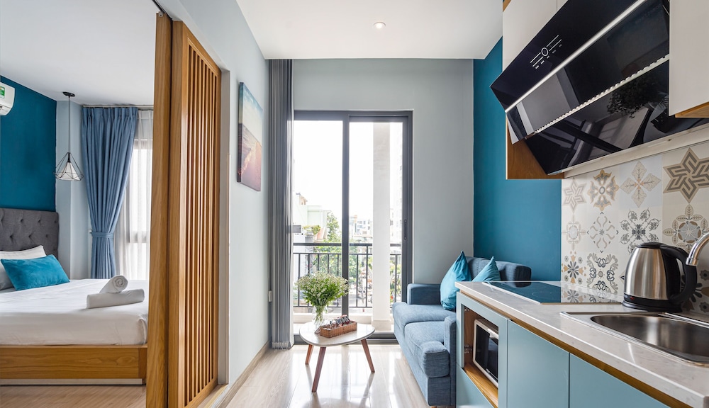 City House Apartment  Sunshine Residence