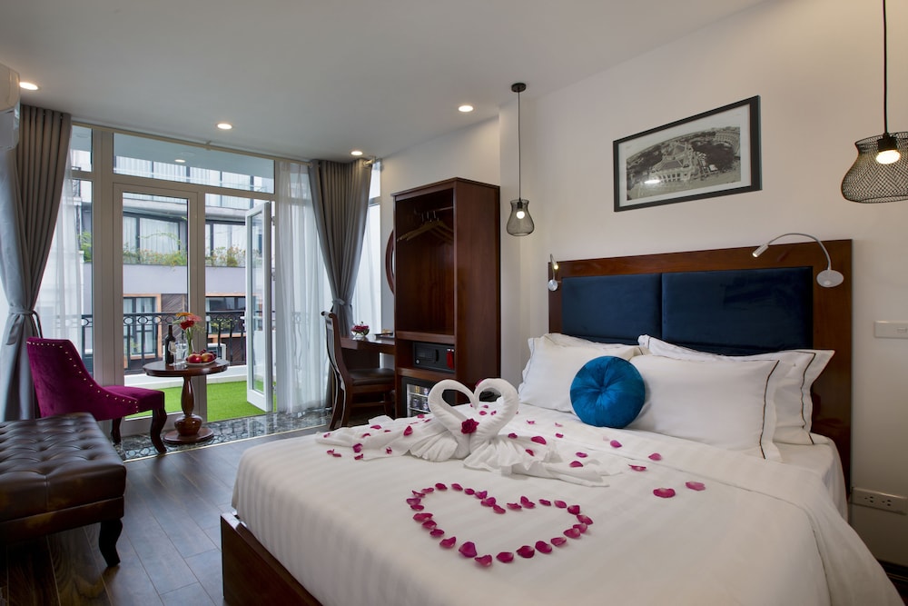 Antique Angel Hotel