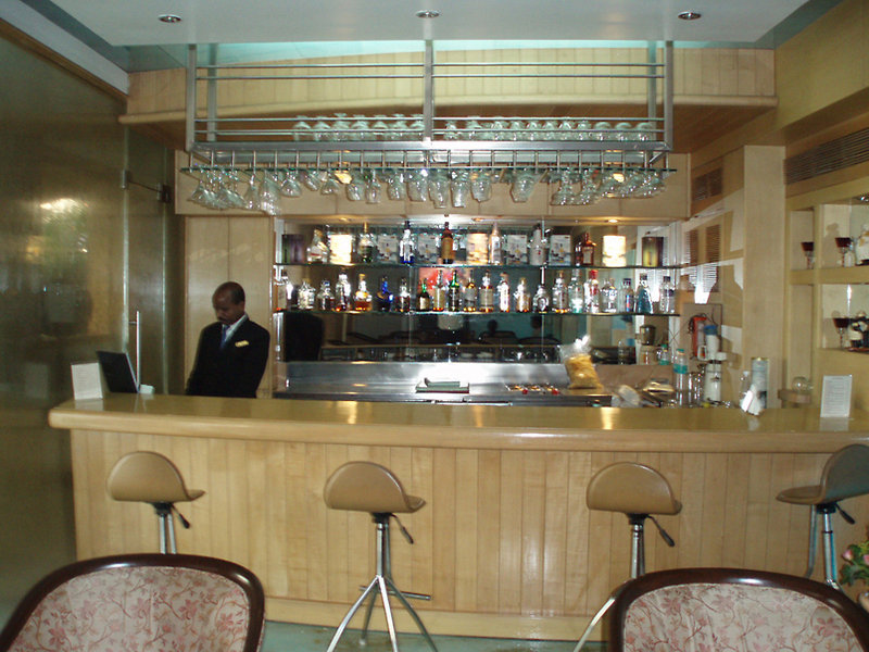 Hotel Parle International